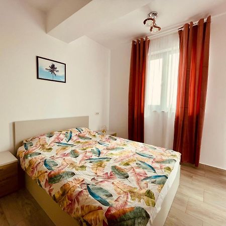Soho Apartment - City View With Rooftop Garden Bucareste Exterior foto